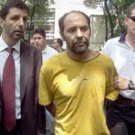 Un Criminal Alienígena Desata el Caos en la Tierra Un Criminal Alienígena Desata el Caos en la Tierra
