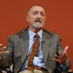 Arturo Pérez-Reverte critica la regulación del lenguaje: “Su puta madre” Arturo Pérez-Reverte critica la regulación del lenguaje: “Su puta madre”