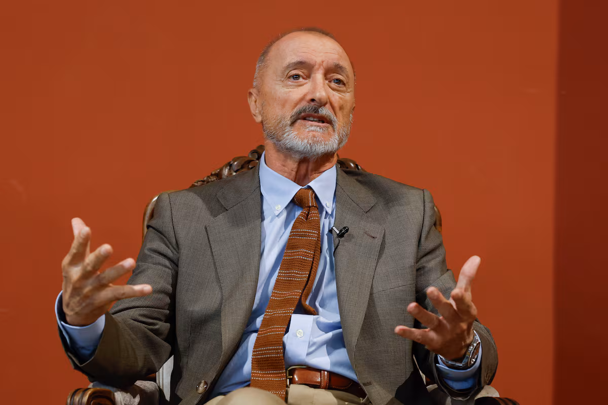 Arturo Pérez-Reverte critica la regulación del lenguaje: “Su puta madre”