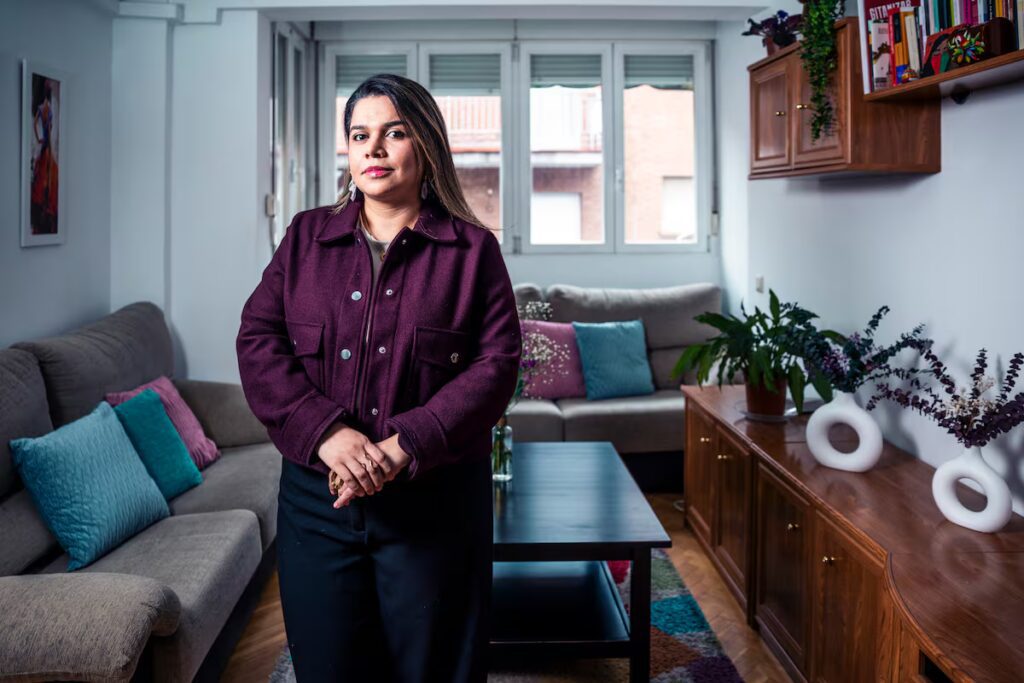 Colombiana transforma normativa que discriminaba a investigadoras migrantes en España