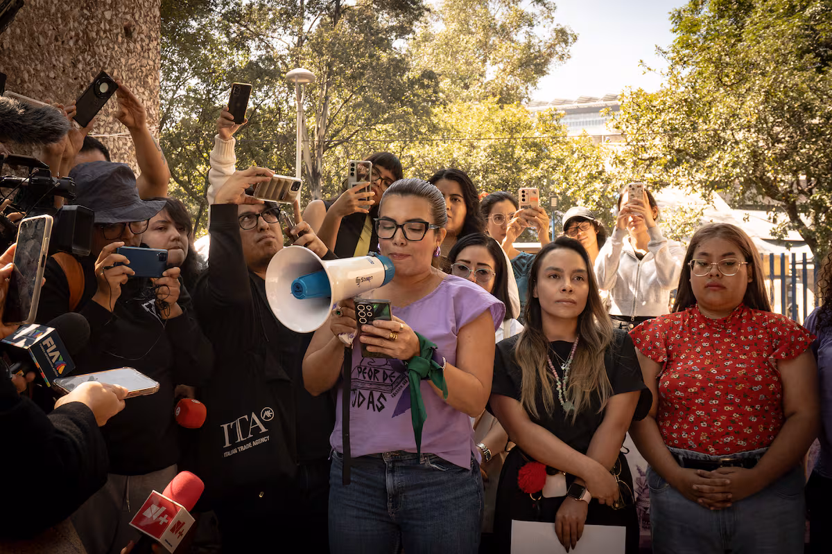 Crecen las críticas a Paco Ignacio Taibo por sus polémicas declaraciones sobre escritoras