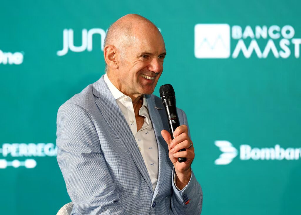 Adrian Newey asume liderazgo en Aston Martin como jefe de equipo en 2026