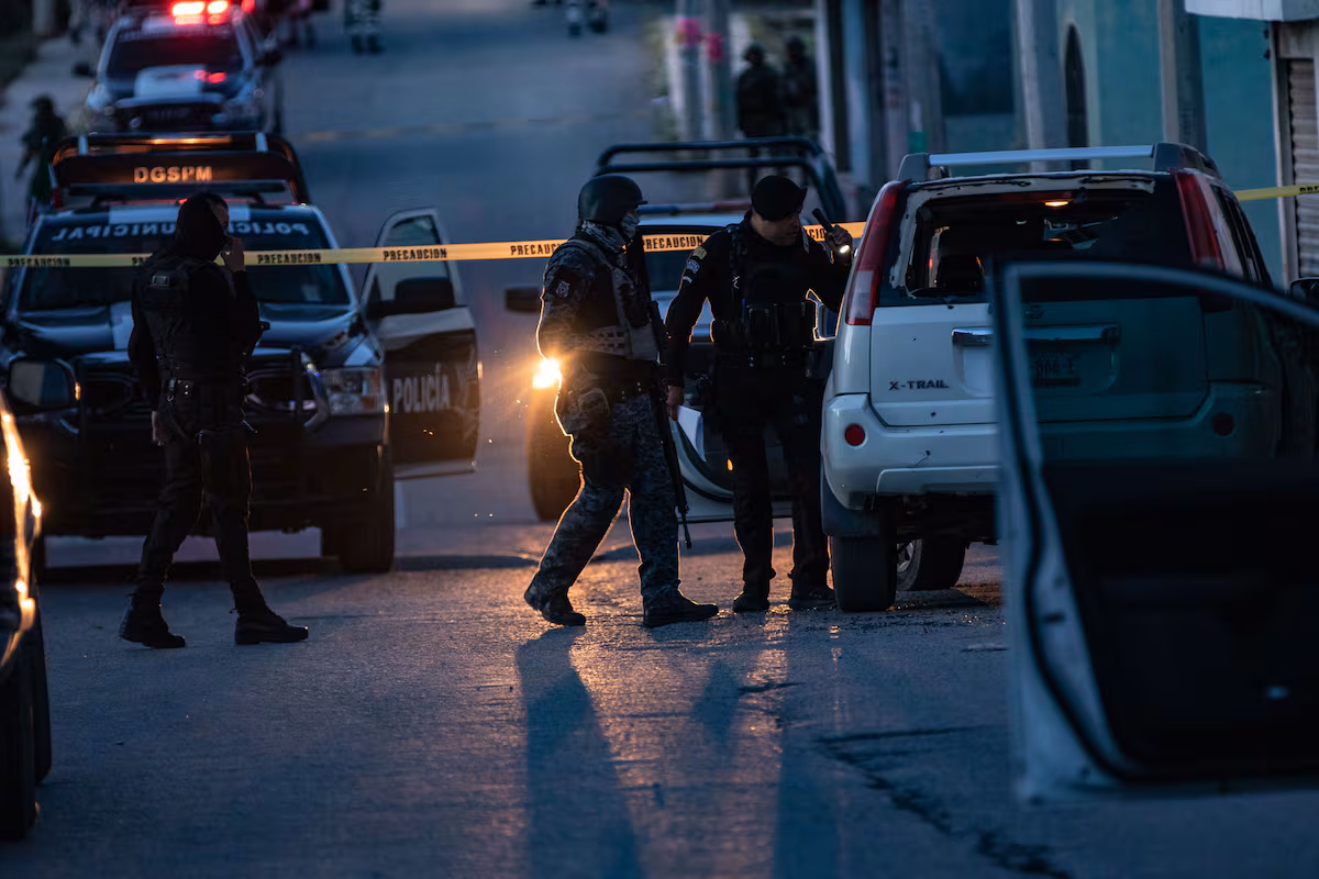 Cuatro policías arrestados por el hallazgo de siete cuerpos en Zacatecas y San Luis Potosí