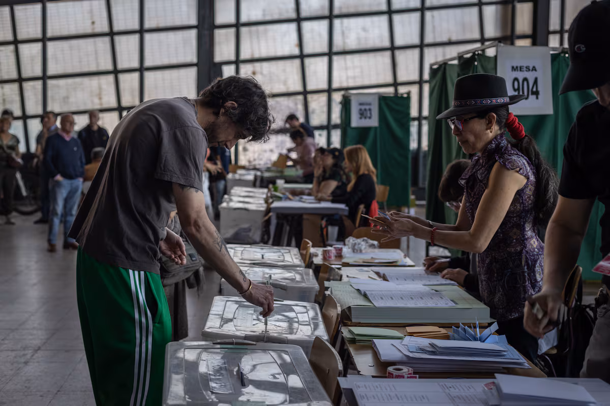 Elecciones 2025: Decisiones informadas o presión obligada.