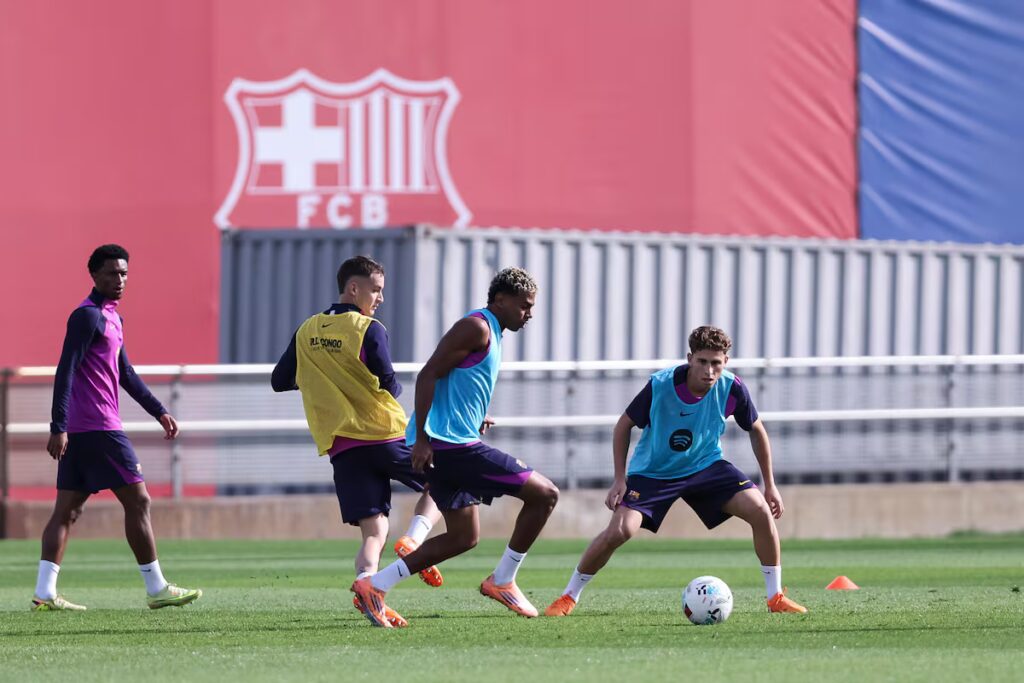 Ferran Torres apunta al triunfo del Barça con su gol ante Elche