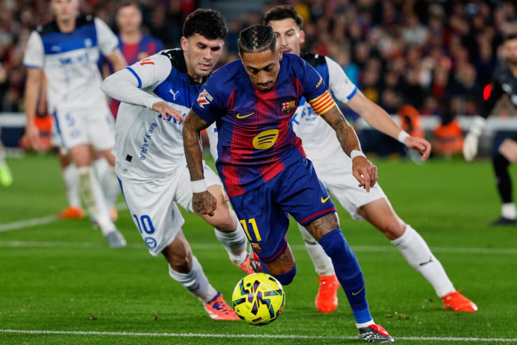 Flick: "Nos falta la intensidad y el control del año pasado"