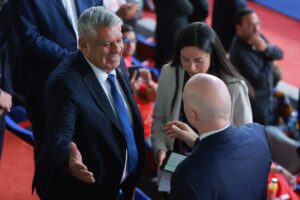 Fútbol Argentino: Corrupción y Polémicas que Hundieron el Deporte