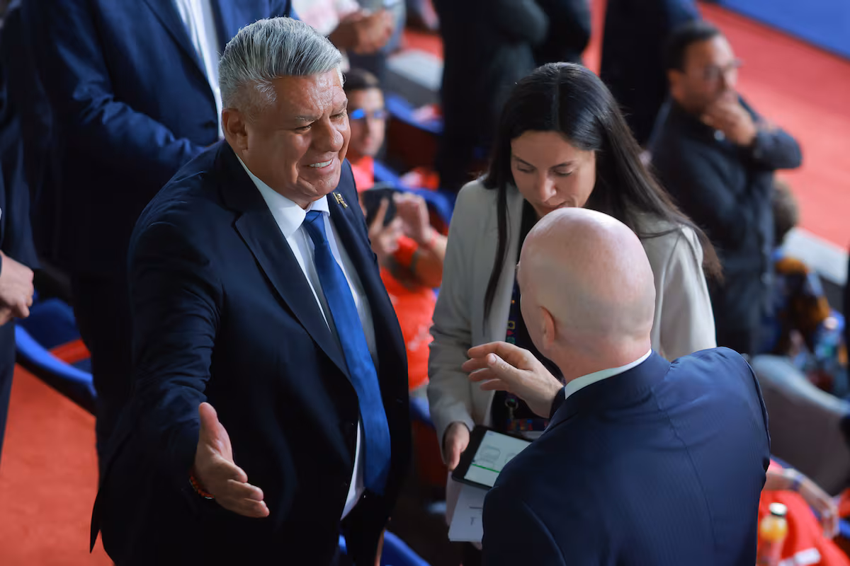 Fútbol Argentino: Corrupción y Polémicas que Hundieron el Deporte