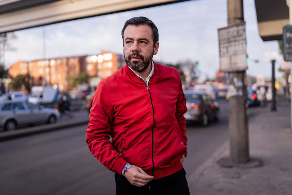 Galán intensifica restricciones: sábados con pico y placa para vehículos fuera de Bogotá