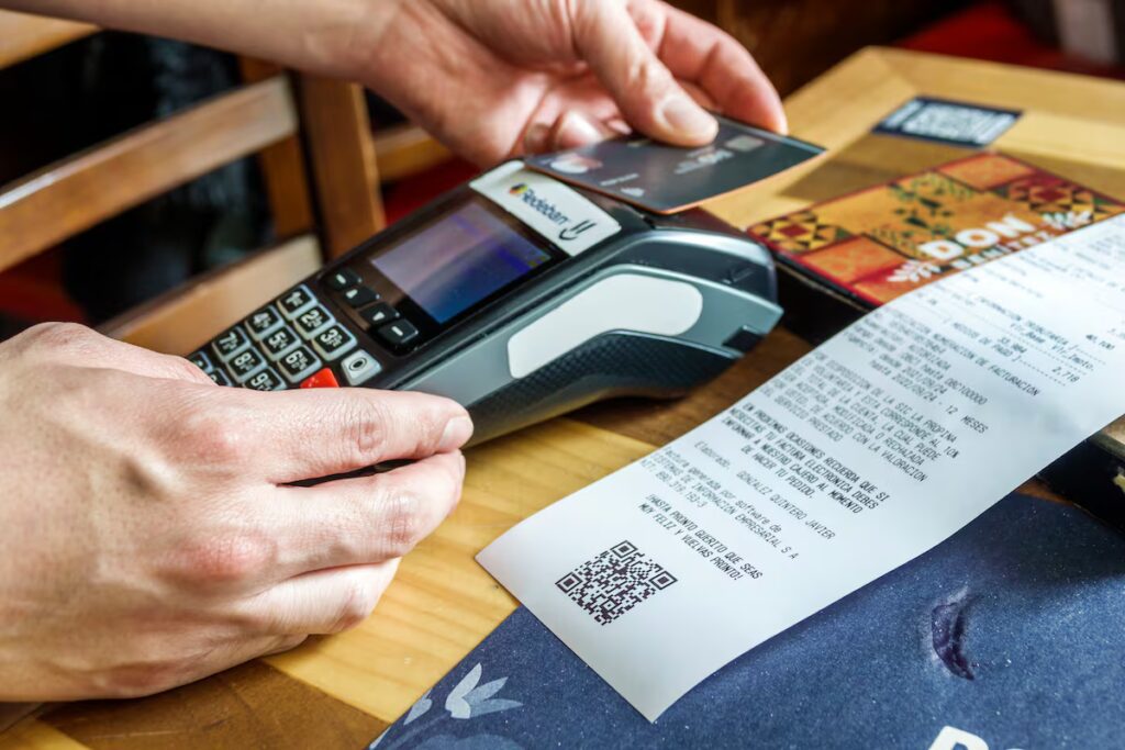 Gobierno descarta retención en pagos digitales como Bre-B y Nequi