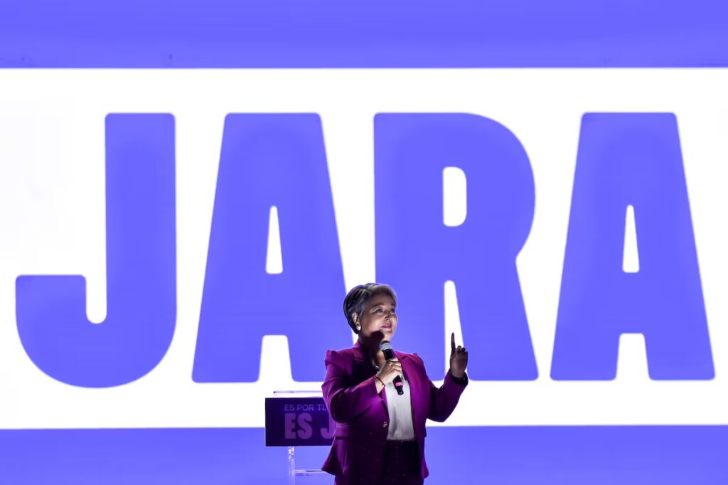 Jeannette Jara concluye su campaña presidencial con optimismo por Chile