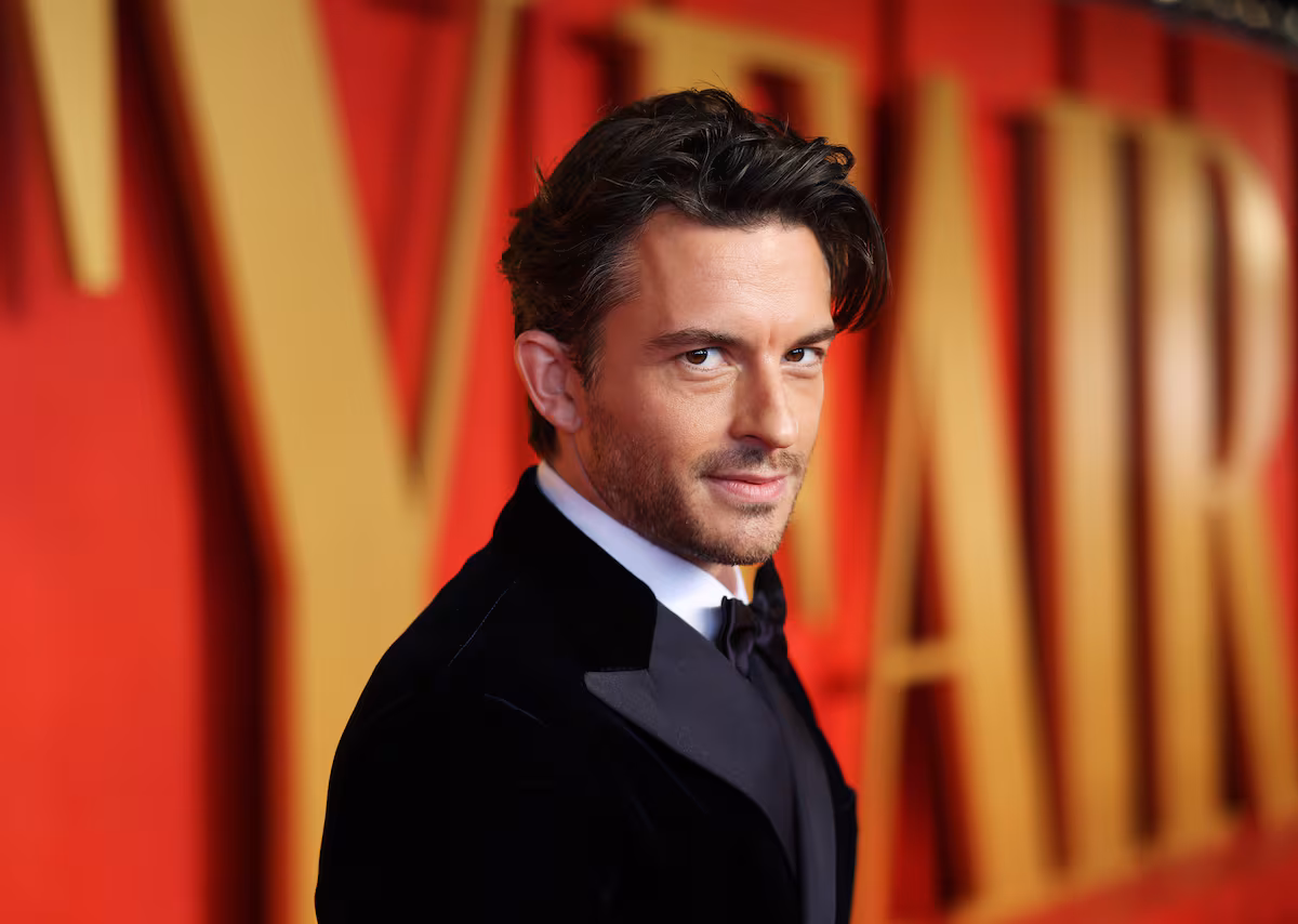 Jonathan Bailey: El Hombre Más Sexy del Mundo en 2025