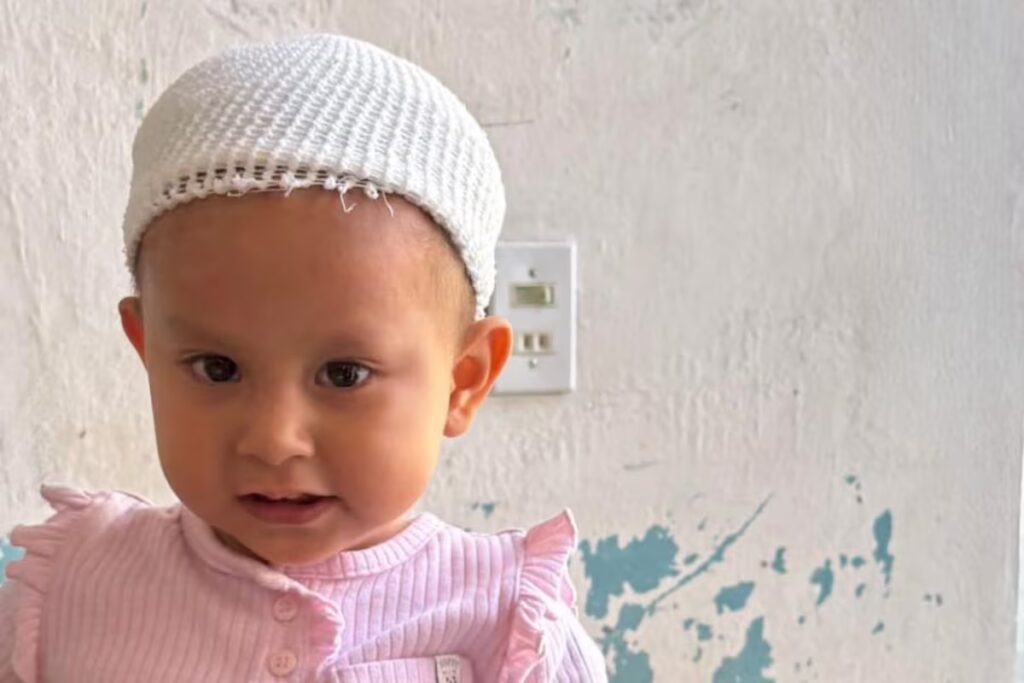 La bebé de 2 años rescatada por su abuela regresa a casa en Iztapalapa