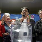 Las encuestas electorales reavivan la contienda presidencial en Colombia