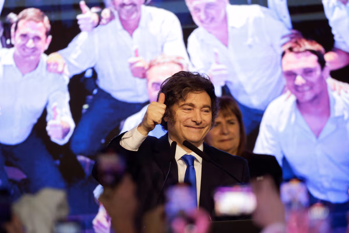 Milei se abre al diálogo: ¿cambio genuino o presión de Trump?