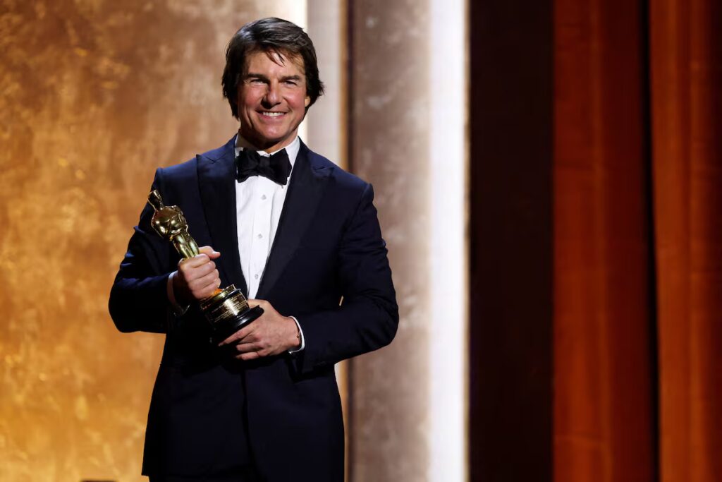 Tom Cruise gana su primer Oscar y afirma: 'Hacer películas es quien soy'