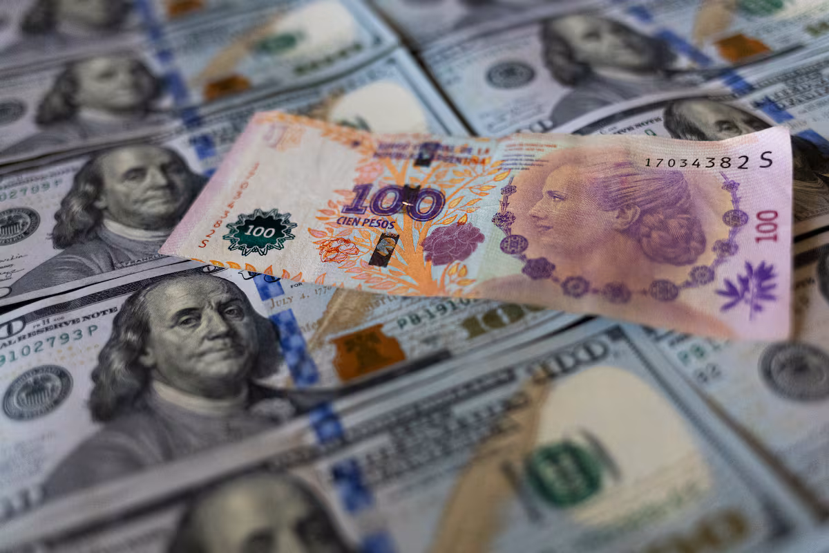 Argentina regresa a los mercados: emite 1.000 millones de dólares en deuda