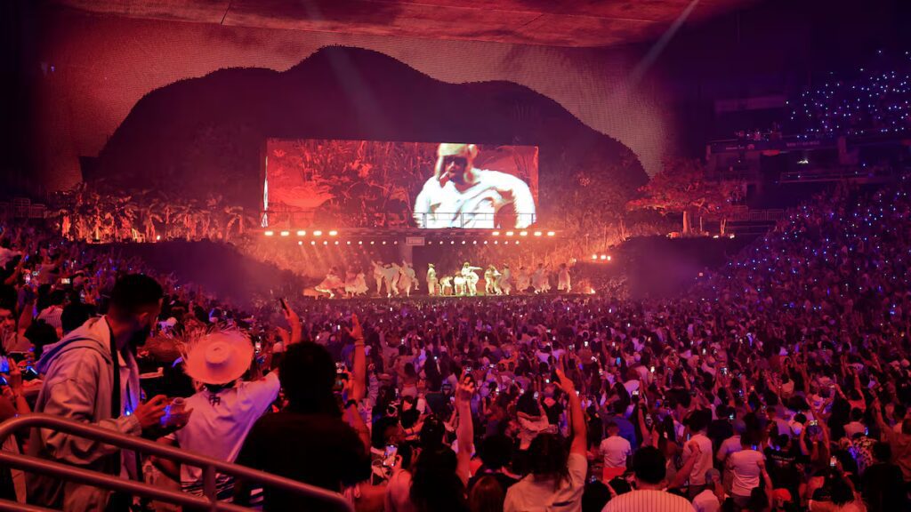 Bad Bunny abre nuevas asientos en ‘Los Vecinos’ para conciertos en CDMX