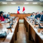 Chile y Perú refuerzan patrullajes fronterizos ante crisis de migrantes