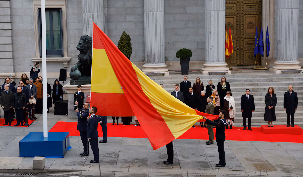 Conflicto bipartidista domina las celebraciones del Día de la Constitución