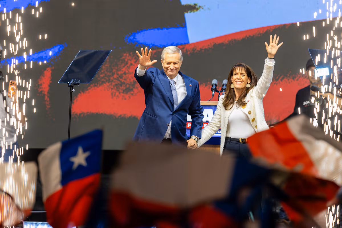 Derrota de la Izquierda Chilena: Análisis tras el triunfo de José Antonio Kast