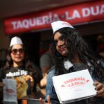 Dua Lipa explora la deliciosa gastronomía de Ciudad de México: tacos y más