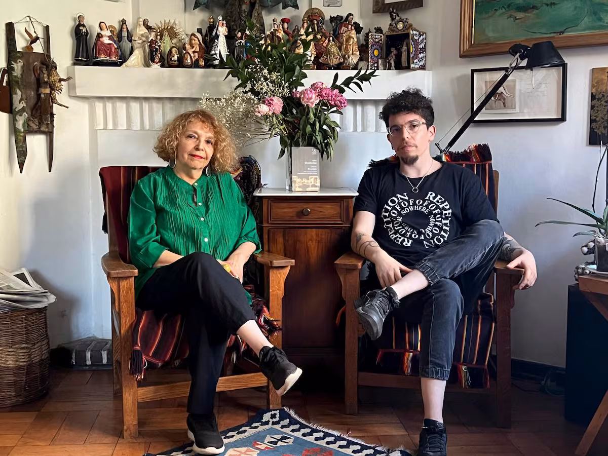 La Once: Promesa de Igualdad en Entrevista Política en Mesa