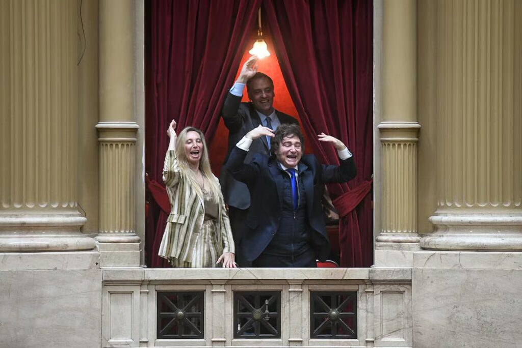 Milei propone reformas laboral y penal al inicio de su segundo mandato