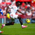 Oviedo despide a Carrión tras dura derrota ante el Sevilla