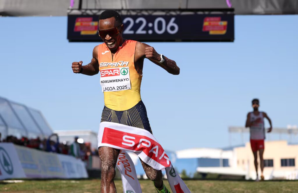 Thierry Ndikumwenayo: Campeón del Europeo de Cross a pesar de los retos