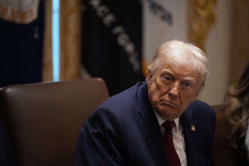 Trump advierte: “Europa se dirige por un camino erróneo”