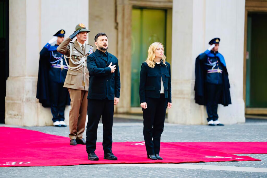 Zelenski listo para elecciones en guerra si EE UU y UE garantizan seguridad