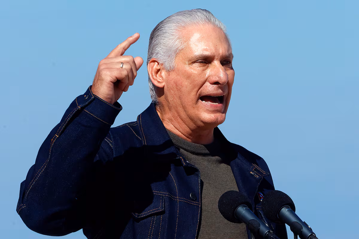 Díaz-Canel asume responsabilidad: un giro en su liderazgo en Cuba
