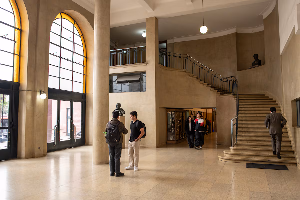 FES impulsa la eficiencia fiscal en beneficio de las familias e instituciones