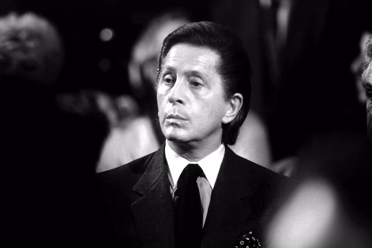 Fallece Valentino, ícono de la moda, a los 93 años