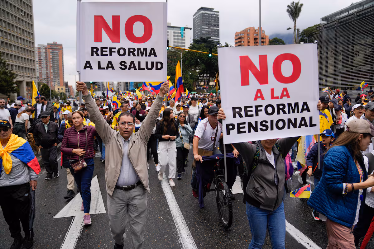 Gobierno de Colombia impulsa ahorro pensional para financiar inversiones