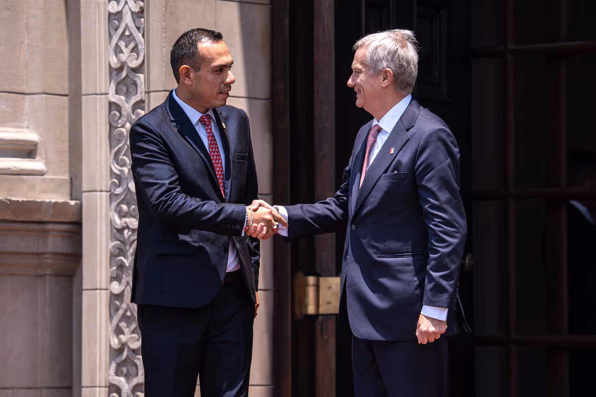 José Jerí descarta propuesta de corredor humanitario de Kast