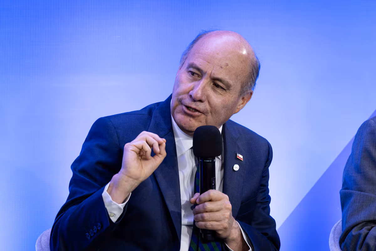 Kast y su futuro ministro de Hacienda minimizan recorte fiscal de 6.000 millones