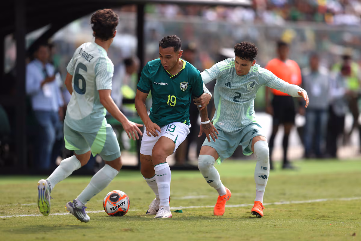 México supera con tensión a Bolivia en emocionante partido
