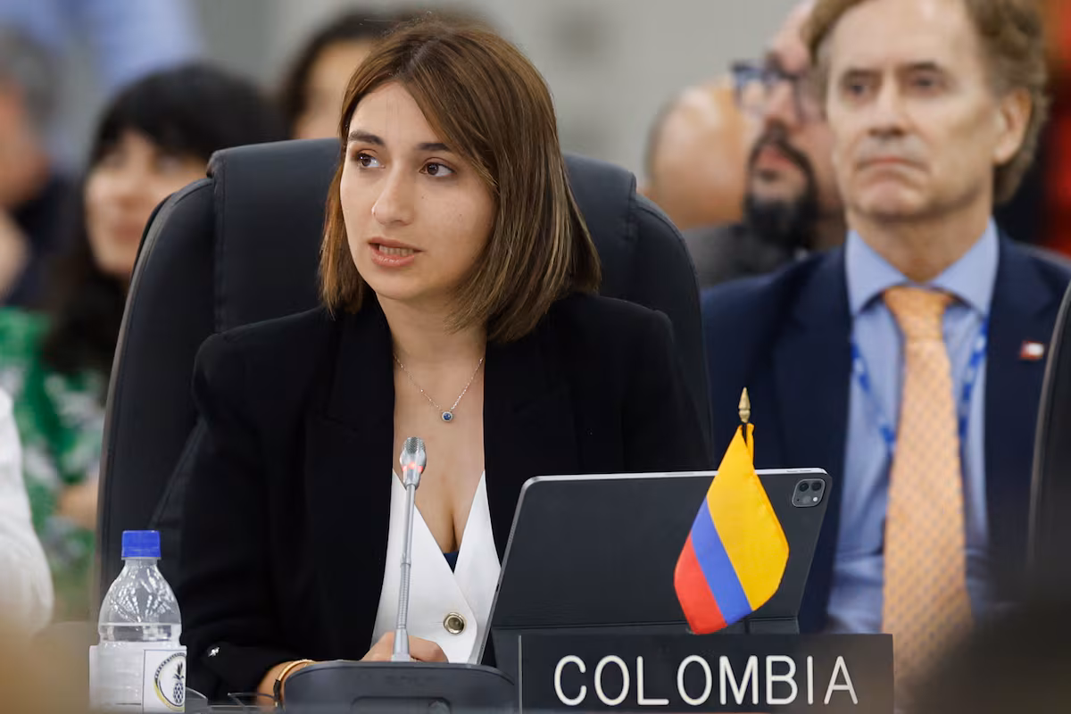 Petro denuncia a Laura Sarabia por recomendar interventores corruptos en EPS
