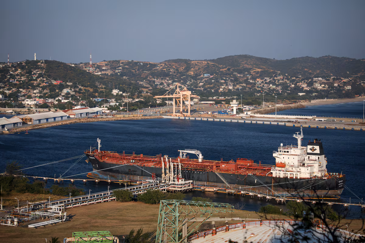 Sheinbaum reafirma apoyo a Cuba sin comprometer la seguridad de México