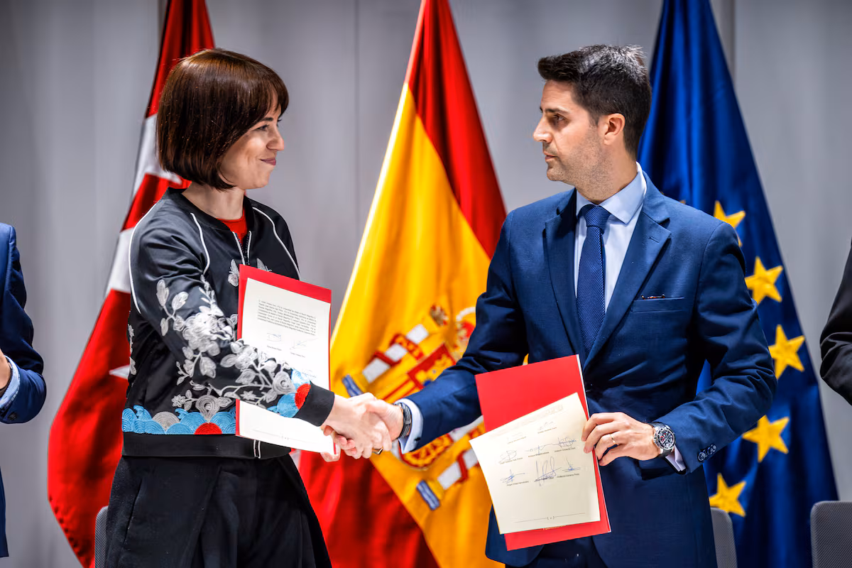 Universidades demandan a Ayuso por nuevo centro privado del Colegio de Abogados