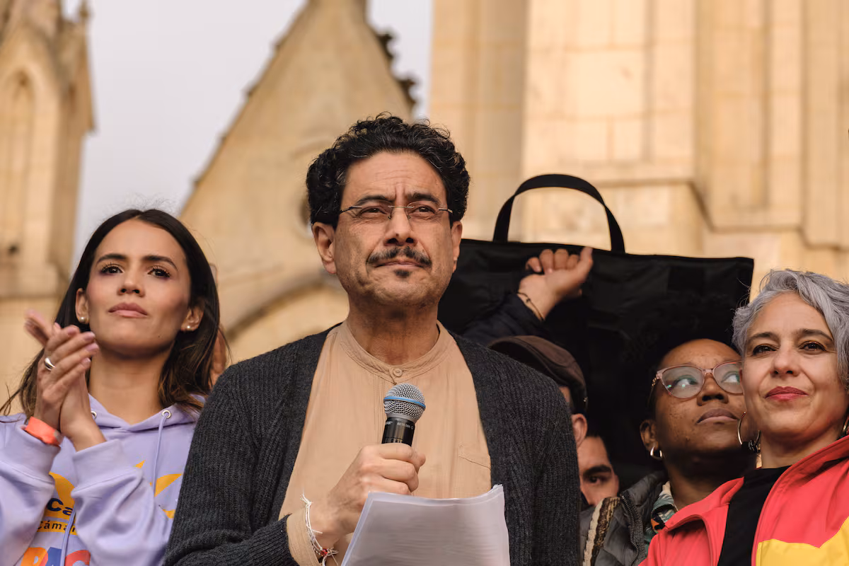 Consultas interpartidistas debilitadas por la ausencia de Iván Cepeda y Sergio Fajardo