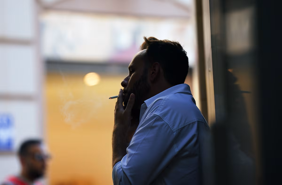 Descubren alteración genética que reduce el consumo de tabaco