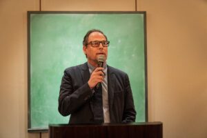 Jan Martínez Ahrens: La esencia de EL PAÍS en 50 años de verdad periodística