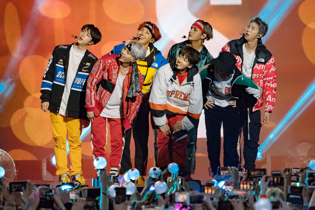 México multa a Ticketmaster con 5 millones por precios de boletos de BTS
