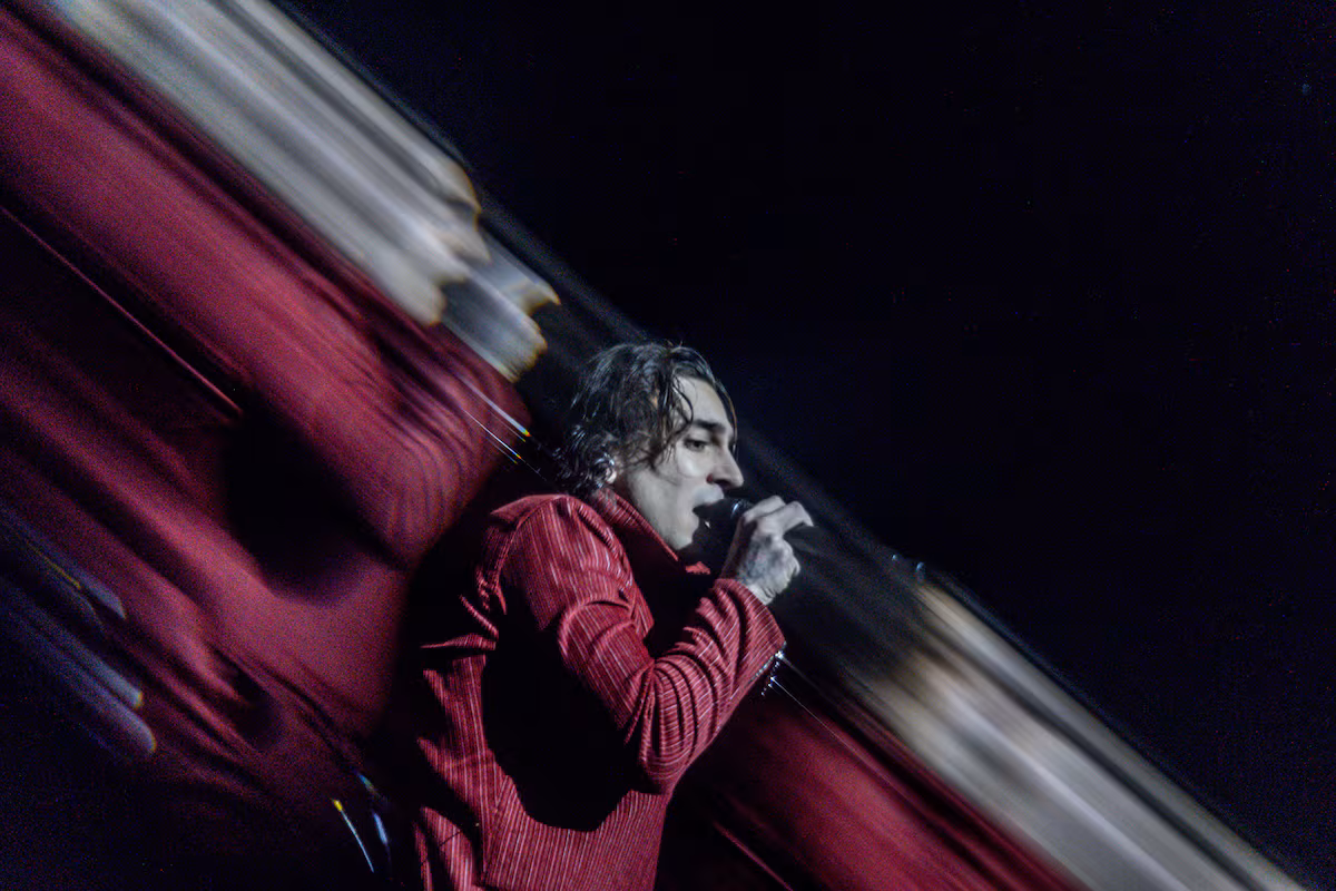 Ralphie Choo desata la pasión en el Movistar Arena con pogo romántico