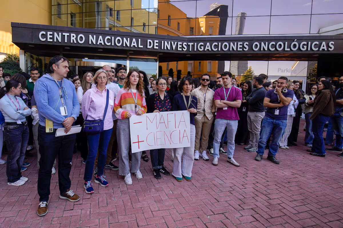 Renuncia el gerente del CNIO y desata crisis en el principal centro de cáncer en España
