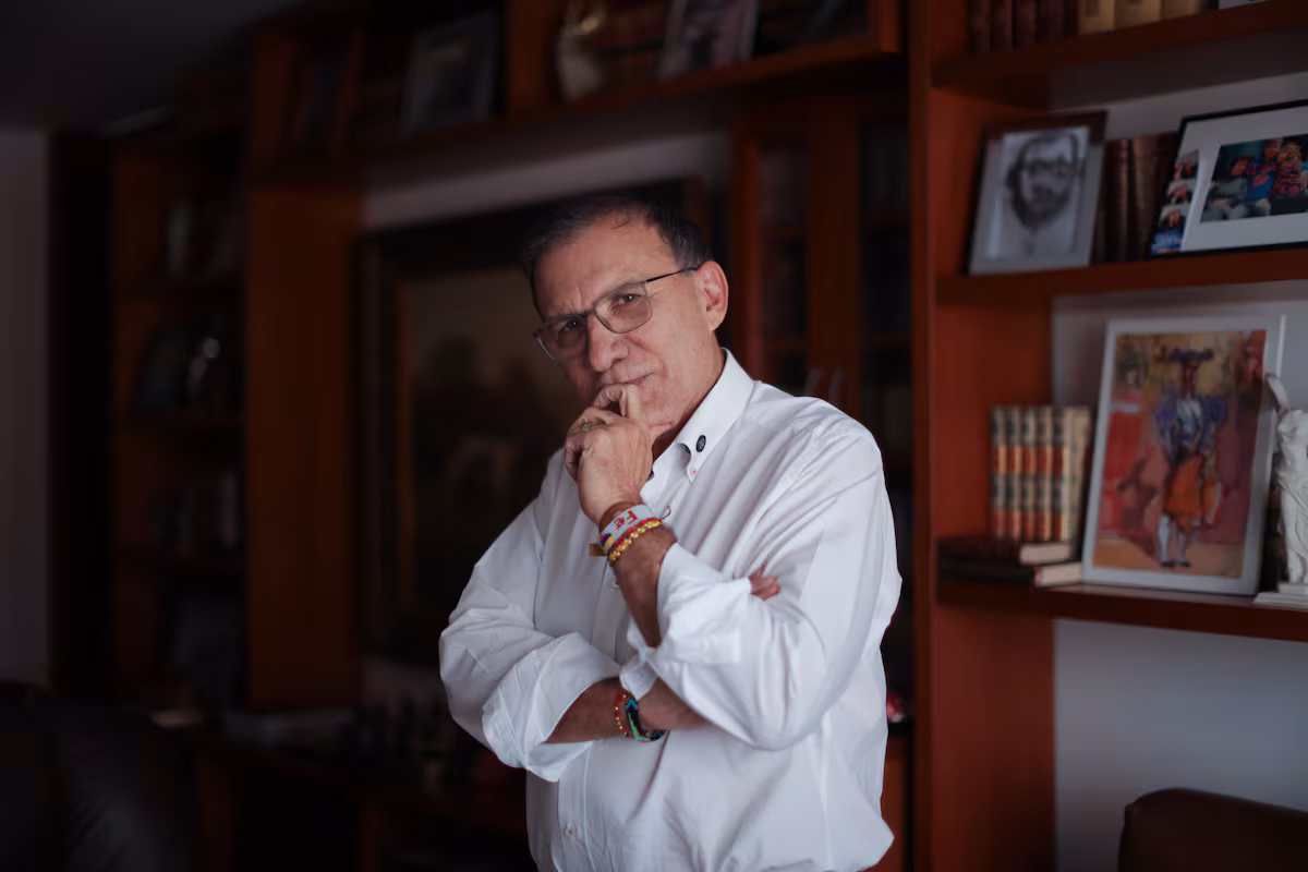 Roy Barreras y Iván Cepeda luchan por el respaldo de Gustavo Petro en consulta de izquierda