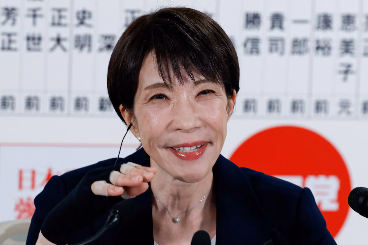 Takaichi triunfa arrolladoramente en las elecciones de Japón